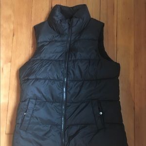 Old Navy Womens Black Puffer Vest Small